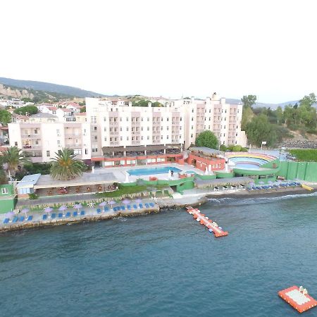 Hotel Leon Foça Exteriör bild