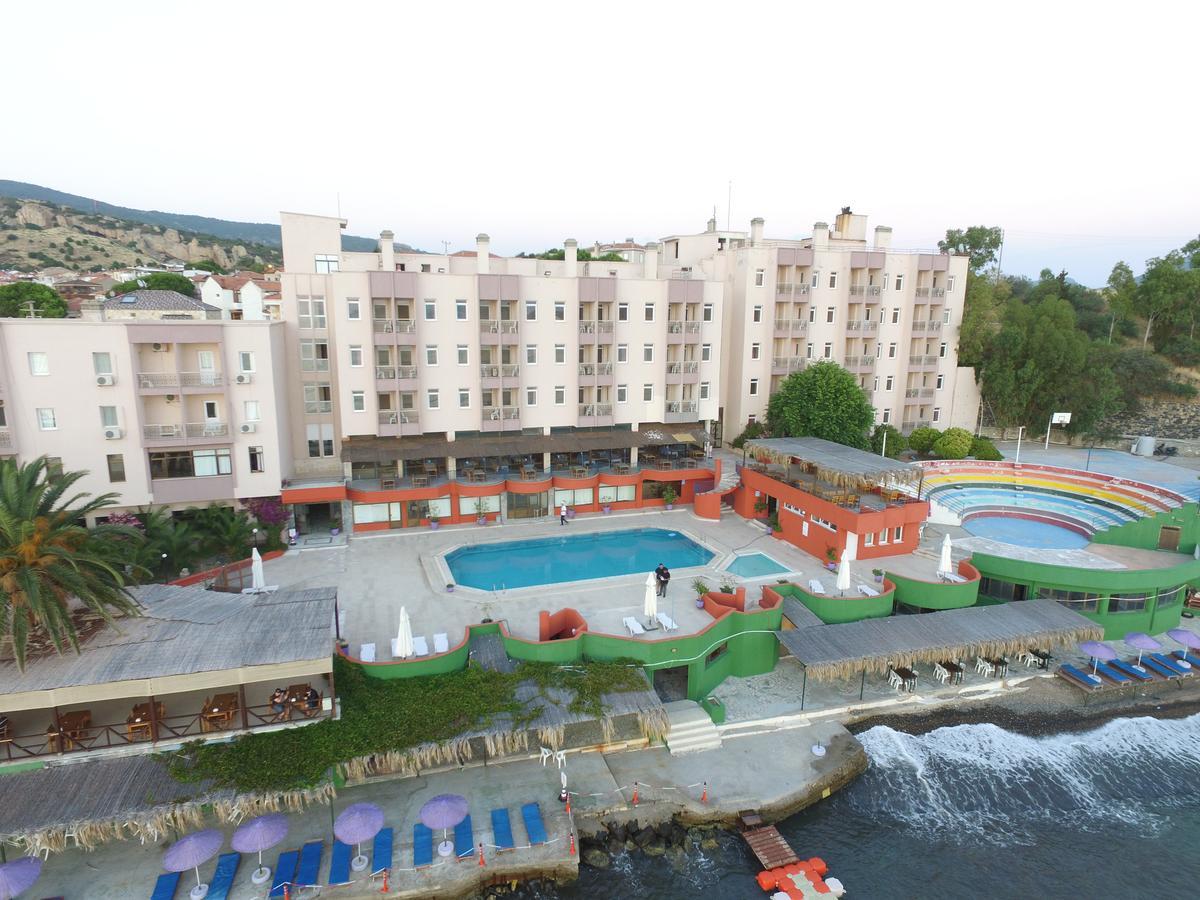 Hotel Leon Foça Exteriör bild